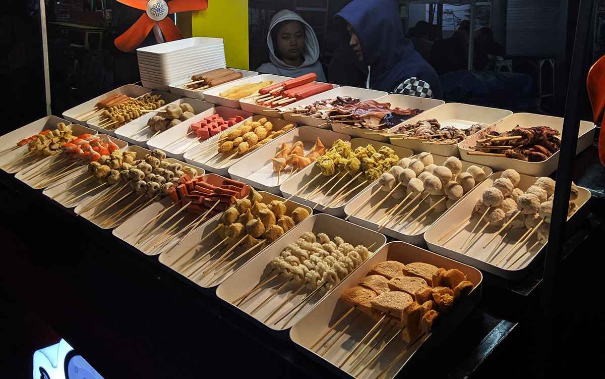 Apa Itu Makanan Loklok