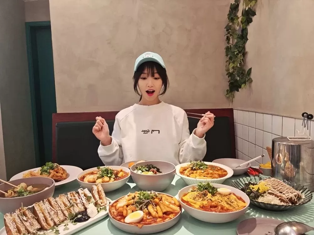 Fenomena Mukbang